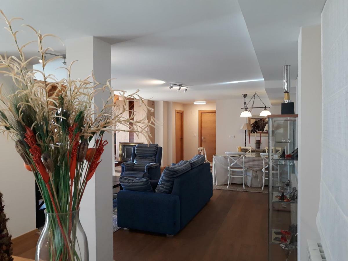 Excelsior. Espectacular Y Exclusivo Apartamento En Sallent De Gallego. מראה חיצוני תמונה