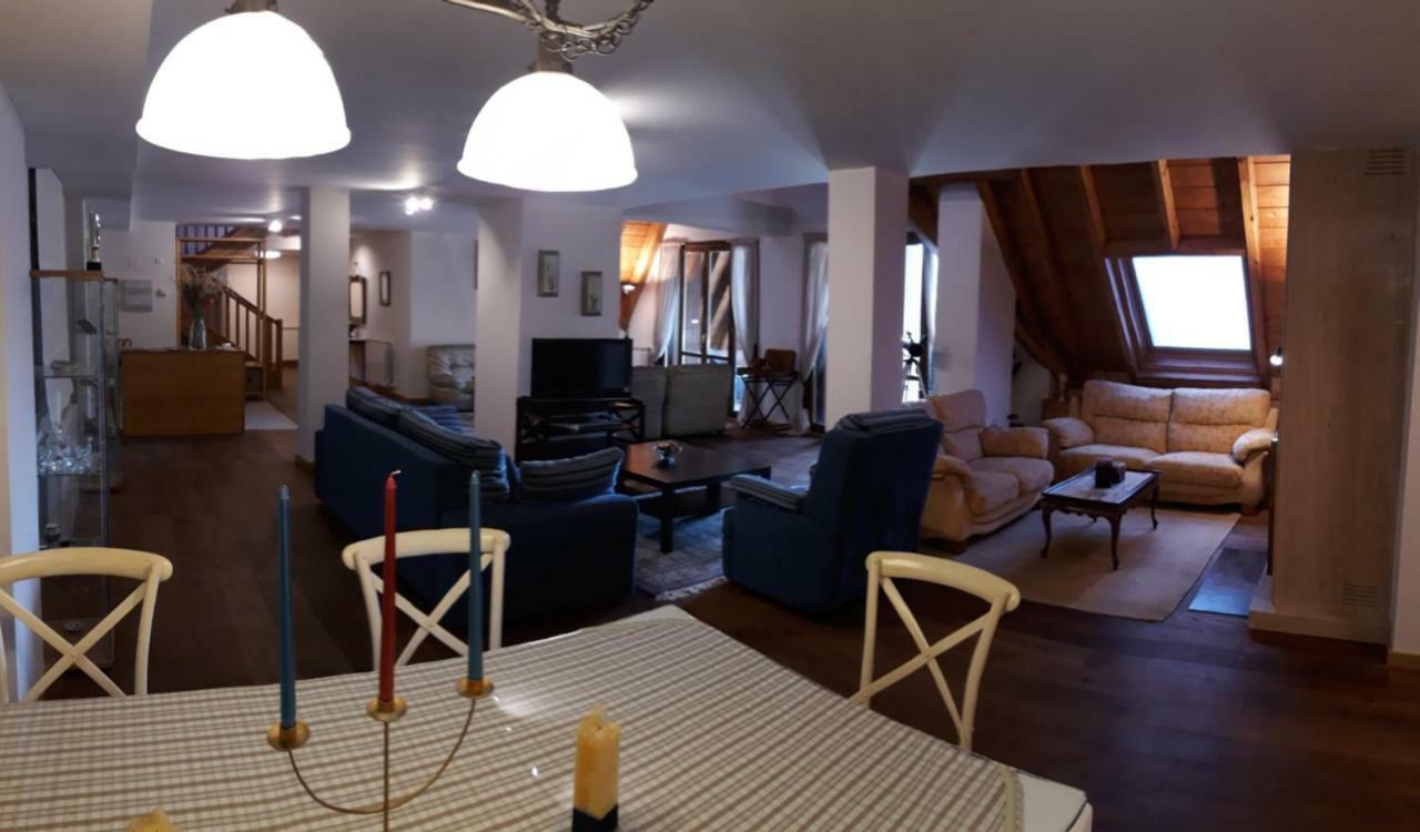 Excelsior. Espectacular Y Exclusivo Apartamento En Sallent De Gallego. מראה חיצוני תמונה
